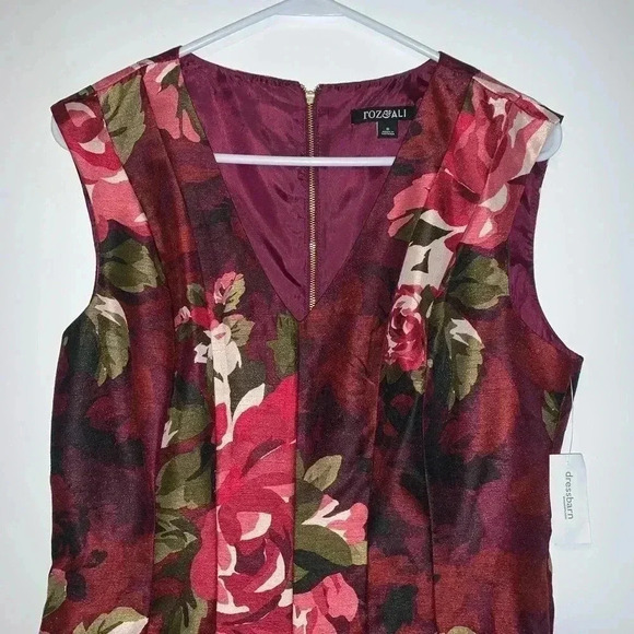 Roz & Ali Floral Sleeveless Box Pleated Dress - Picture 6 of 7